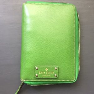 Kate Spade Green Wellesley Zip Wallet/Planner